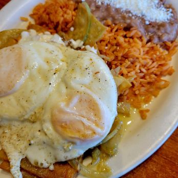 Great Mex Grill - Chilaquiles (green sauce)  with rice and beans - Mexican Near Me - Long Beach, California