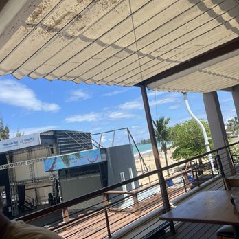 Ocean Lab Taproom - Clubs stage with beach/sports backdrop - Breweries Near Me - Carolina, Puerto Rico Ocean Lab Taproom - Clubs stage with beach/sports backdrop - Breweries Near Me - Carolina, Puerto Rico