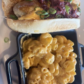 Yuengling - Bratwurst...very good - Breweries Near Me - Tampa, Florida Yuengling - Bratwurst...very good - Breweries Near Me - Tampa, Florida