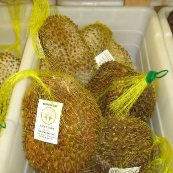 Viet Hoa Plaza - Can you smell that Duran? - International Grocery Near Me - Chicago, Illinois