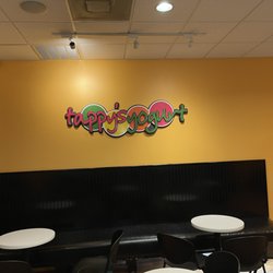 Tappy's Yogurt - Interior