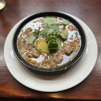 McSwiggans Bar and Restaurant - Connemara Irish Stew - Bars Near Me - Galway, G McSwiggans Bar and Restaurant - Connemara Irish Stew - Bars Near Me - Galway, G