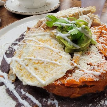 Madres Brunch - Chilaquiles rojos - Breakfast & Brunch Near Me - Whittier, California Madres Brunch - Chilaquiles rojos - Breakfast & Brunch Near Me - Whittier, California