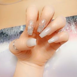 Xmas nails done by the amazing Titi Xmas nails done by the amazing Titi