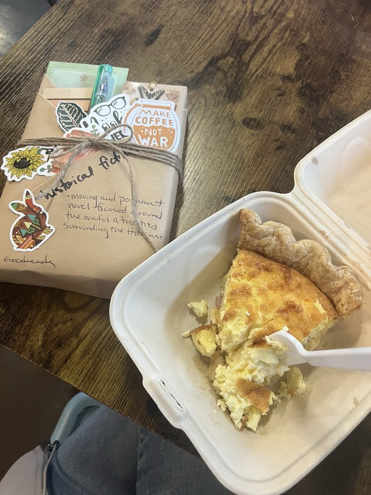 The Perks of life Logo