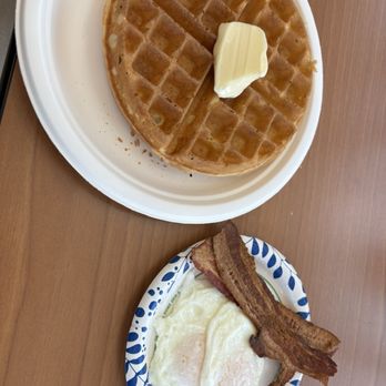 Waffles Cafe - Breakfast Special - Coffee & Tea Near Me - Las Vegas, Nevada