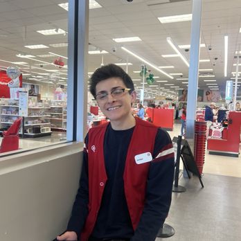 Target - Jordan- Rude! What a horrible ''manager '' He should be demoted immediately for his aggressive bias approach!!! - Department Stores Near Me - Roswell, New Mexico