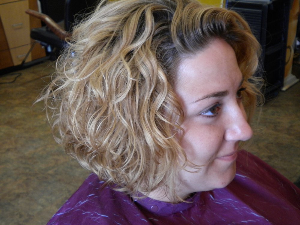 BLADEZ AND BANGZ HAIR AT MY SALON SUITE 1110 Overcash Dr, Dunedin