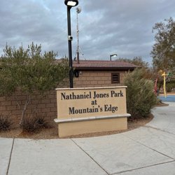 Nathaniel Jones Park - Nice community park with a lacrosse field, water splash pad and dog parks