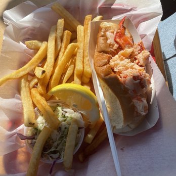 Bill's Seafood Restaurant - Fresh Picked Hot Lobster Roll Platter - Seafood Near Me - Westbrook, Connecticut Bill's Seafood Restaurant - Fresh Picked Hot Lobster Roll Platter - Seafood Near Me - Westbrook, Connecticut