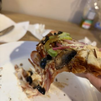 IL Capo Pizzeria - Soggy! Inedible crust - Pizza Near Me - Scottsdale, Arizona