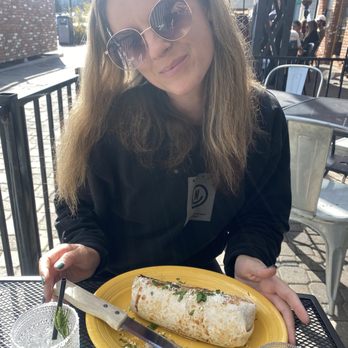 COMO - pollo burrito - Mexican Near Me - Truckee, California
