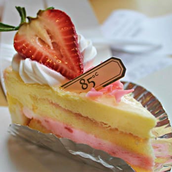 85°C Bakery Cafe-Irvine - strawberry tiramisu - Coffee & Tea Near Me - Irvine, California 85°C Bakery Cafe-Irvine - strawberry tiramisu - Coffee & Tea Near Me - Irvine, California