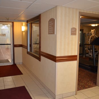 Holiday Inn Express Birch Run - Fitness area entrance & pool entrance - Hotels Near Me - Birch Run, Michigan Holiday Inn Express Birch Run - Fitness area entrance & pool entrance - Hotels Near Me - Birch Run, Michigan