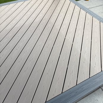 Next Level Landscape - Close up of Trex decking. I LOVE IT! - Landscaping Near Me Next Level Landscape - Close up of Trex decking. I LOVE IT! - Landscaping Near Me