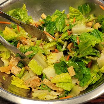 First Class Pizza - Chinese chicken salad. - Pizza Near Me - Fountain Valley, California First Class Pizza - Chinese chicken salad. - Pizza Near Me - Fountain Valley, California
