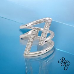 RingMaster Jewelers - Custom Right Hand Ring