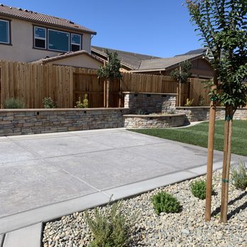 Lee's Landscape - Landscaping Near Me