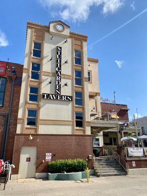 Stuttgarden Tavern by null