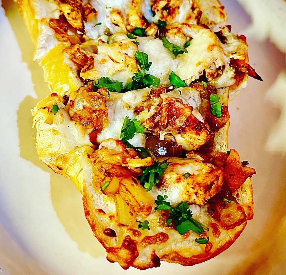 DUELERS PIANO BAR Updated October 2025 16 Photos 313 E Sherman