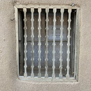 Oldest House Indian Shop - Landmarks & Historical Buildings Near Me - Santa Fe, New Mexico
