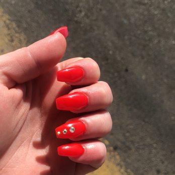 Modern Nails - Beautiful red coffin nails - Nail Salons Near Me - Salem, Oregon