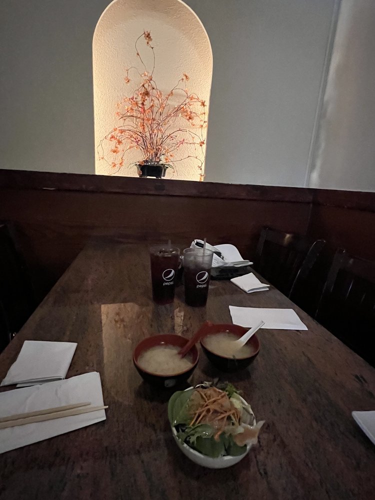 Hokaido Sushi - Photo 2