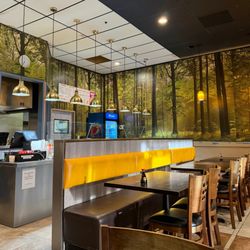 Mad Wolf Mongolian Barbecue - Inside