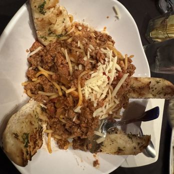 Feeney's Restaurant and Bar - Pasta bolognese - Bars Near Me - Phoenix, Arizona