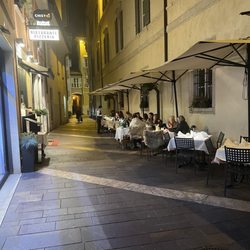 Chistè - We were sitting outside on a quiet side street (at least it was at 7:30pm).