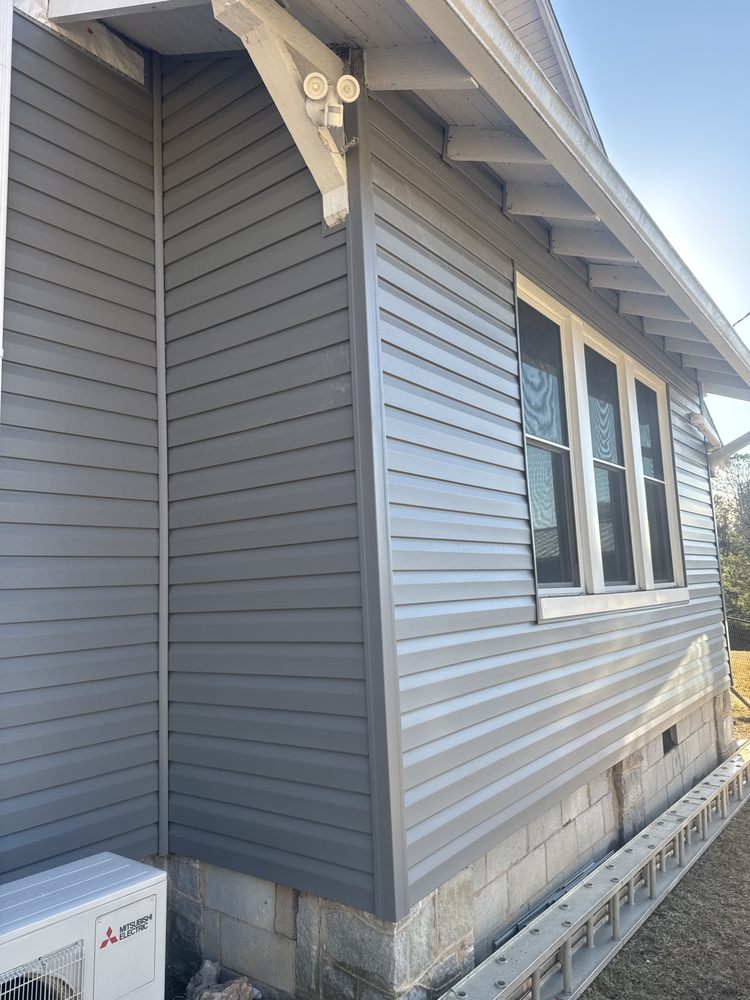 Slide of Cw Construction Of Hartwell Ga