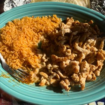 Riviera Maya - Arroz con pollo - Mexican Near Me - Bloomington, Indiana