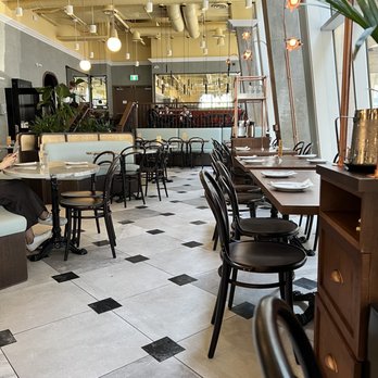 Linh Cafe - From the front. - Vietnamese Near Me - Vancouver, British Columbia