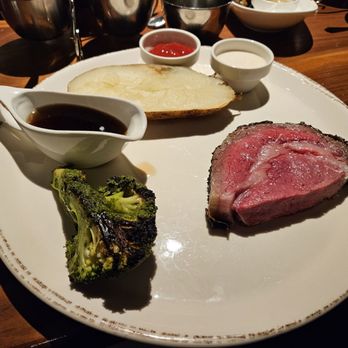 Crossbuck Brewing - Half an order of the 16 Oz. Prime Rib - Breweries Near Me - Walla Walla, Washington Crossbuck Brewing - Half an order of the 16 Oz. Prime Rib - Breweries Near Me - Walla Walla, Washington