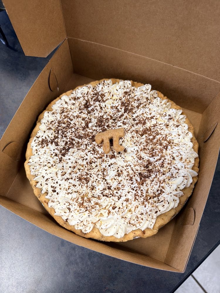 A Pie Stop Logo