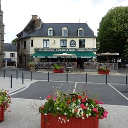 Café de la Tour - Le Café de la Tour