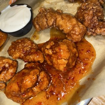 Buffalo Wild Wings - Asian zing, honey garlic - Sports Bars Near Me - Simi Valley, California Buffalo Wild Wings - Asian zing, honey garlic - Sports Bars Near Me - Simi Valley, California