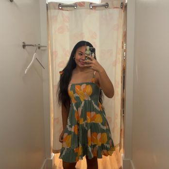 Fighting Eel - The anthurium dress for the gods!!! - Women's Clothing Near Me - Honolulu, Hawaii Fighting Eel - The anthurium dress for the gods!!! - Women's Clothing Near Me - Honolulu, Hawaii