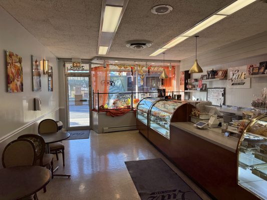 Lutz Bakery by null