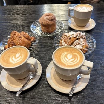 Rival Bros Coffee - Lattes and pastries - Coffee & Tea Near Me - Philadelphia, Pennsylvania