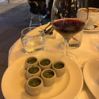 Au Bourguignon du Marais - Snails - French Near Me - Paris, 75