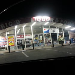 Big D Liquor and Food - Store front. They close early.