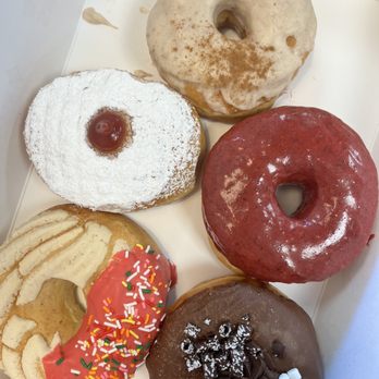 Barrio Donas - Donuts Near Me - San Diego, California