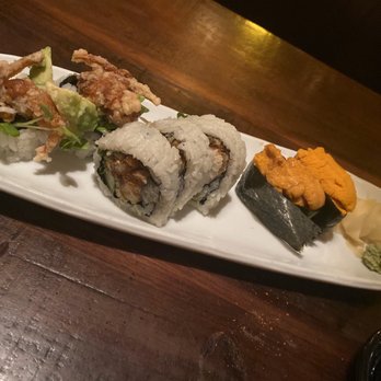 Robata Bar - Spider roll & Uni sushi - Japanese Near Me - Santa Monica, California