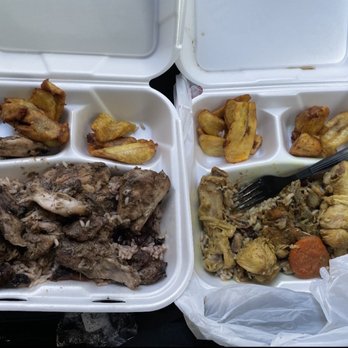 Barrington's Jamaican Kitchen - Jerk Chicken and Curry Chicken Plate - Caribbean Near Me - Bakersfield, California Barrington's Jamaican Kitchen - Jerk Chicken and Curry Chicken Plate - Caribbean Near Me - Bakersfield, California