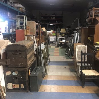 Trailside Treasure - Antiques Near Me - Columbia, Connecticut