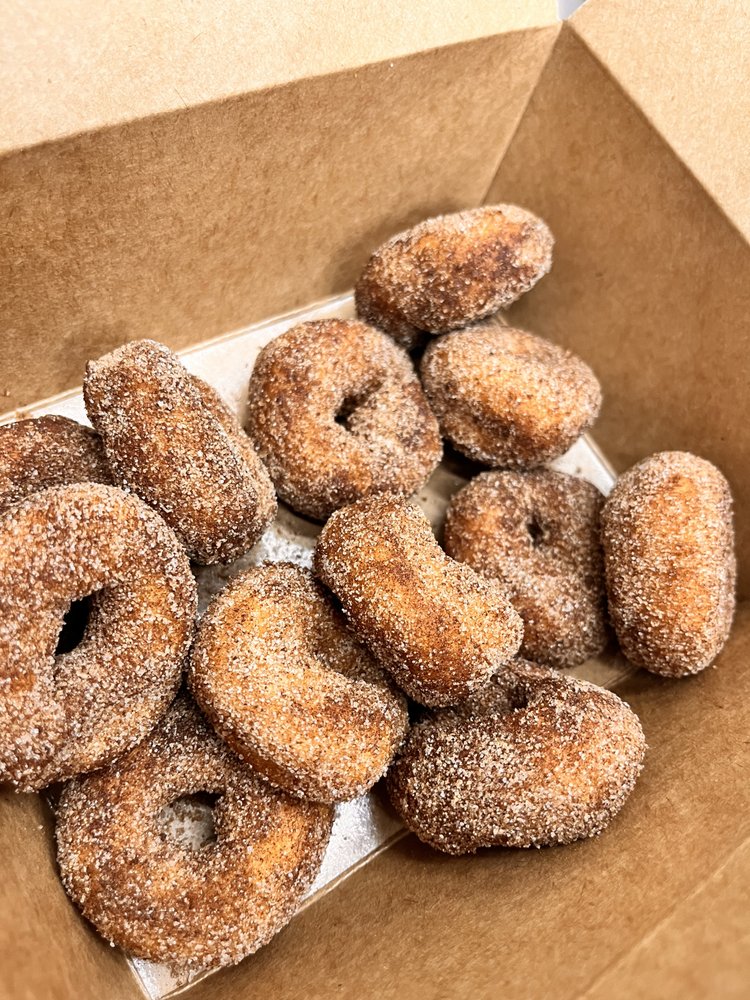 BURRITO XPRESS Updated August 2024 5100 Castlefrank Road, Ottawa