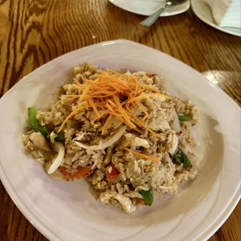 Siam Thai Restaurant - Chicken Fried Rice - Thai Near Me - Victoria, British Columbia Siam Thai Restaurant - Chicken Fried Rice - Thai Near Me - Victoria, British Columbia