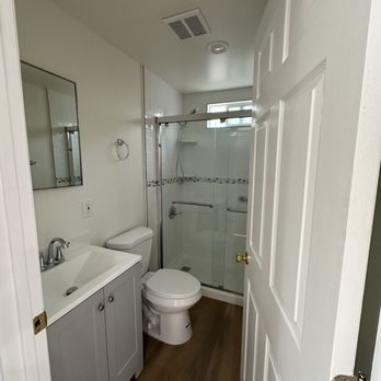 Cedeno General Handyman - Bathroom - Handyman Near Me - Rosemead, California Cedeno General Handyman - Bathroom - Handyman Near Me - Rosemead, California