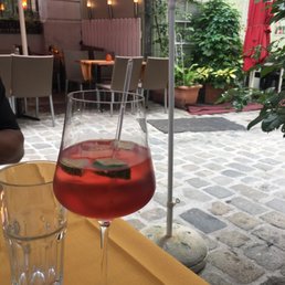 Spritzer on the patio Spritzer on the patio
